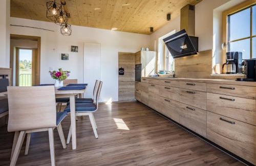Nittenau House | Urlaub am Regen – Ferienhof Dirnberger