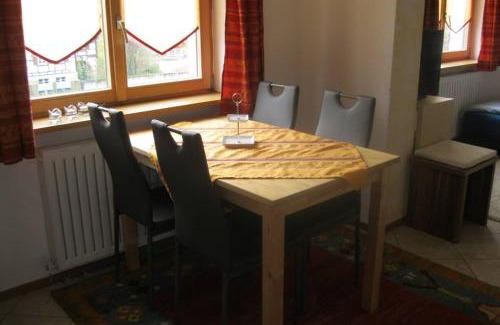 Schiltach Apartment | Urlaub mit Blick auf Schiltachs Fachwerkhäuser
