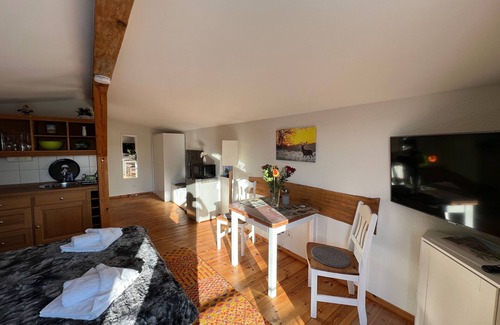 Dobbin-Linstow Apartment | Urlaubsspaß zu Zweit Natur pur Landidylle - Sattelkammer