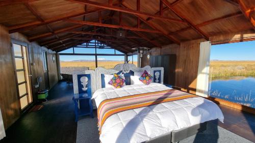Puno Cabin | Uros Caminos del Titicaca Peru