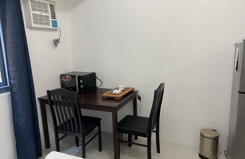 Malate Apartment | US Embassy Apartments at Bay Sunset