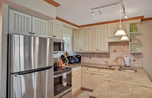 Crescent Beach Condo | Steps from the sand, Walk out, High end vacation home