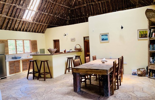 Pangani Cottage | USHONGO BEACH COTTAGES “CAPTIVATING. COASTAL. CONNECTION”