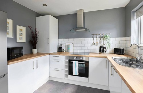 Ainley Top House | uSnooz | Charming Huddersfield Home with Garden