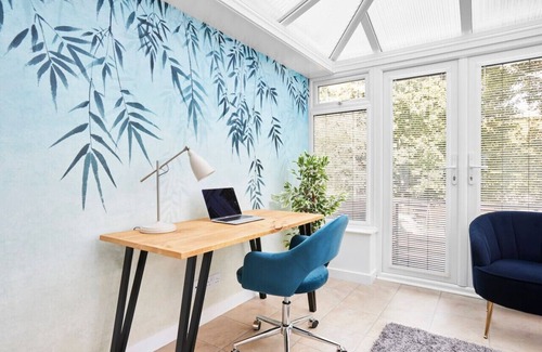 Ainley Top House | uSnooz | Charming Huddersfield Home with Garden