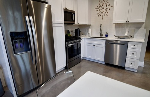 Hancock House | UT; HOME WITH FREE BREAKFAST & LATE CHECKOUT
