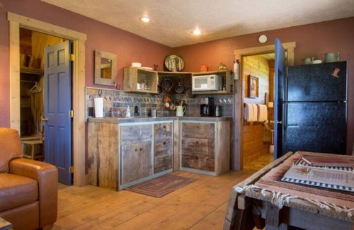 Panguitch Cabin | Utah's Best-Kept Secret: Secluded and Serene Cabin Getaway, Uta's Best-Kept Secret: Secluded and Ser