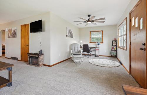 Utica House | Utica Vacation Home about 12 Mi to Denison University!