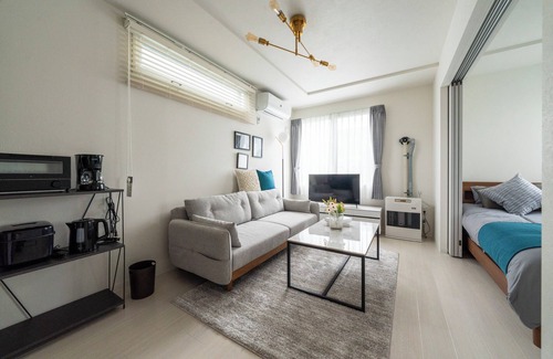 Higashi Apartment | UTOPIA 101