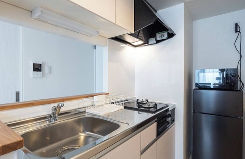 Higashi Apartment | UTOPIA 101