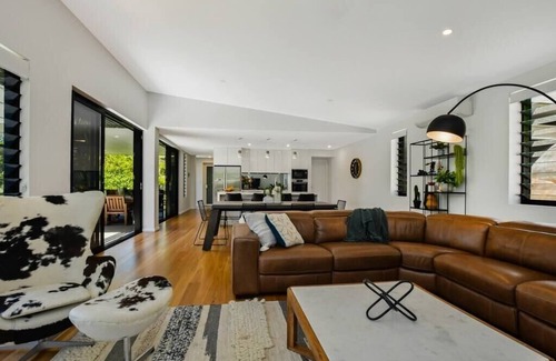 Smiths Lake House | Utopia - Smiths Lake