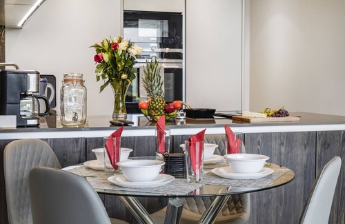 Kilburn Apartment | Utopian Apartments Kilburn