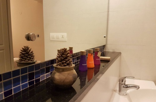Shivaji Nagar Hotel | Utse Suites