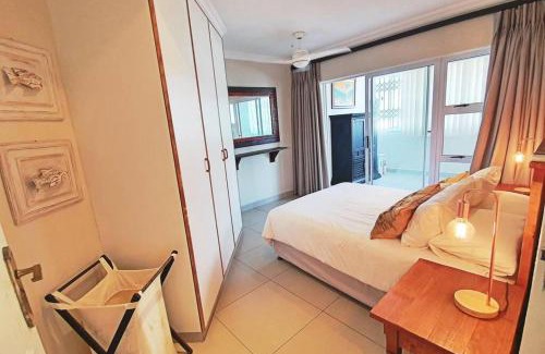 Margate Apartment | Uvongo - Beach Paradise & Open Ocean View