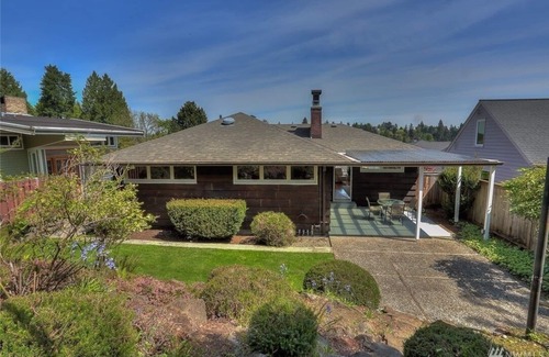 Laurelhurst House | UW Children’s Hospital Charmer