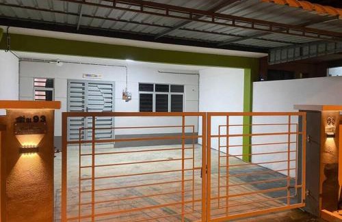 Alor Gajah House | Uzma Homestay Kuala Sg Baru, Melaka