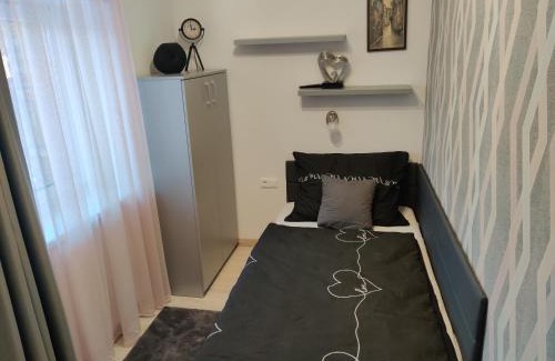 Kisvarda Apartment | Várda-Lak