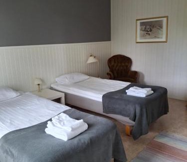 Harnosand Bed & Breakfast | Vårsta logi