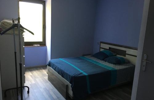 Claveyson Bed & Breakfast | Véloce, Chambre d'Hôtes avec Salle de Bain / WC