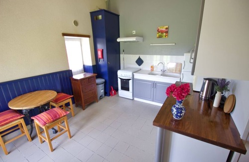 Availles-Limouzine Cottage | VéloGîtes - gîte 7.