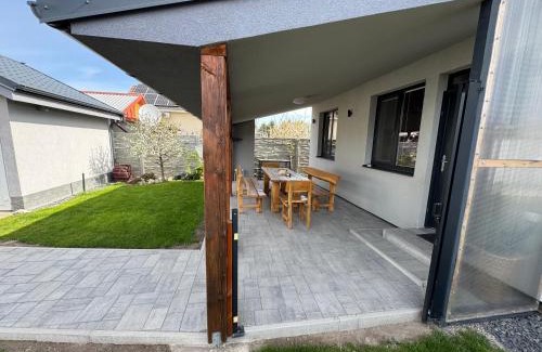 Dunajska Streda House | Víkendový dom Hlboká