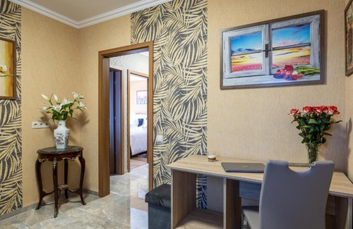 Tiszakecske Bed & Breakfast | Vörös Álom Panzió