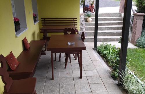 Dalovice Apartment | Všeborky