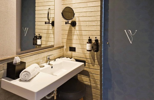 Castropol Hotel | V Grand Hotel, a member of Radisson Individuals