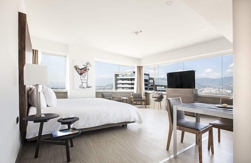 Castropol Hotel | V Grand Hotel, a member of Radisson Individuals