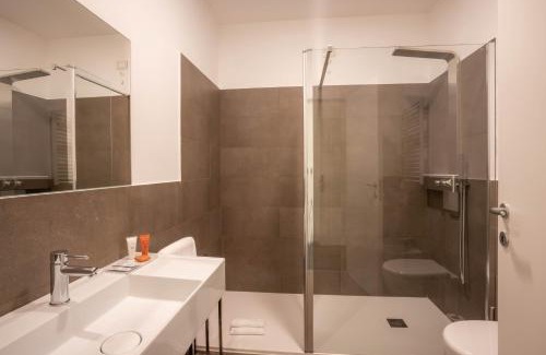 Ancona Hotel | V Hotel