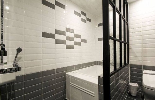 Gangseo District Hotel | V Hotel