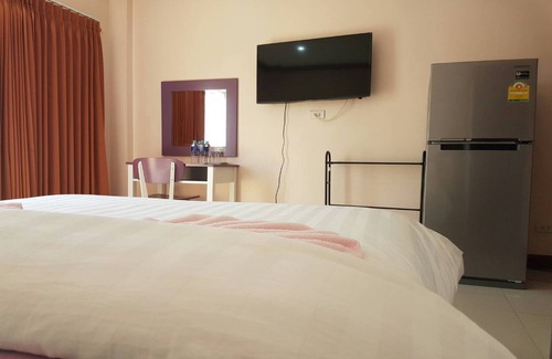 Trang Hotel | V-House Hotel