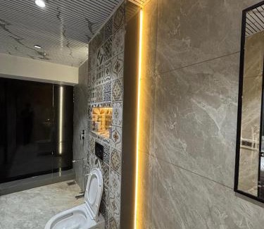 Surat Hotel | v love heritage