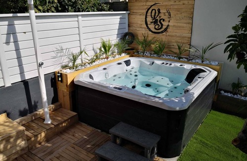 Saint-Martin-Boulogne Condo | V&Spa chambre d'hôtes avec spa et sauna privatifs