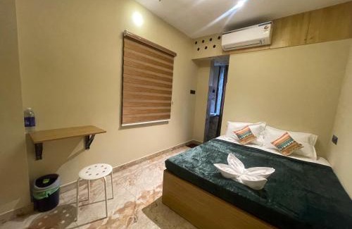 Kalamassery Hotel | V Stays CUSAT