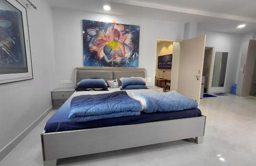 Sadar House | V & U Homestay Sadar