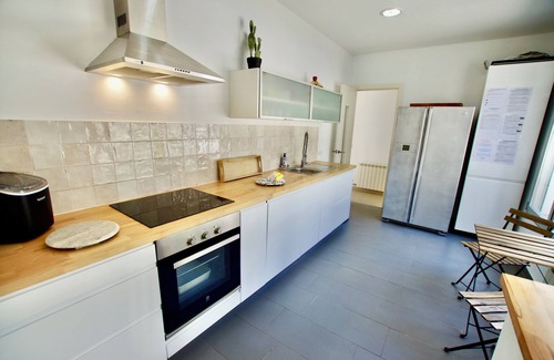Mont Barbat Villa | V&V Lloret-Villa Cinta: luxurious villa with private pool and air conditioning