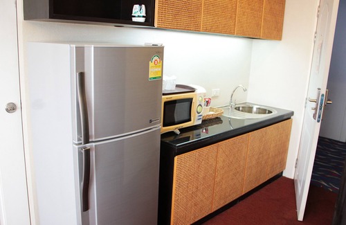Chachoengsao Hotel | V Verve Service Apartment Hotel