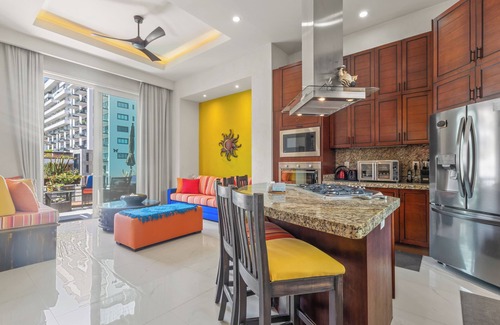 Emiliano Zapata Condo | V399 PH4 - STUNNING 2 BDRM 2.5 BATH - BOUTIQUE BUILDING - ZONA ROMANTICA'S BEST!