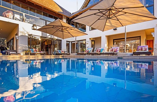 Metsimaholo House | Vaal River YOLO Spaces – Vaal River Bush Lodge