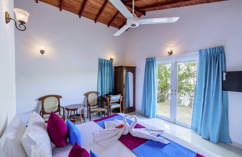 Negombo Hotel | VAAYA HOTEL, Negombo