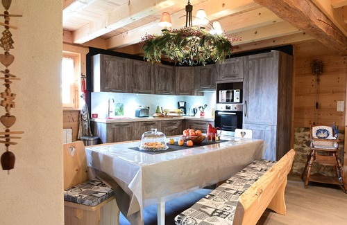 Draillant Ski Chalet | VAC IN ALPAGE AT CHALET LA MONTAGN’AIR