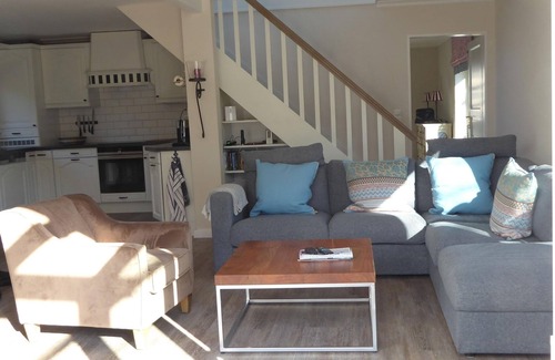 Neujellingsdorf House | Vacation home for 4 guests with 94m² in Fehmarn OT Neujellingsdorf (294256)