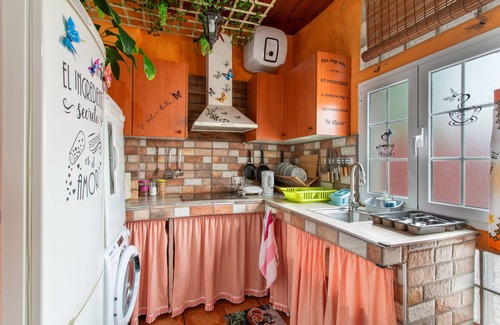 Las Palmas de Gran Canaria Apartment | Vacation 'Valerón Relax' with Wi-Fi and Air Conditioning