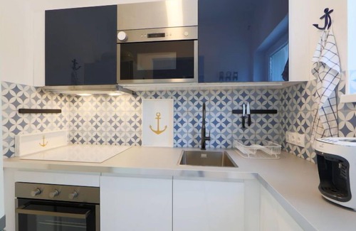 Balatonoszod House | Vacation home Pixie by Interhome