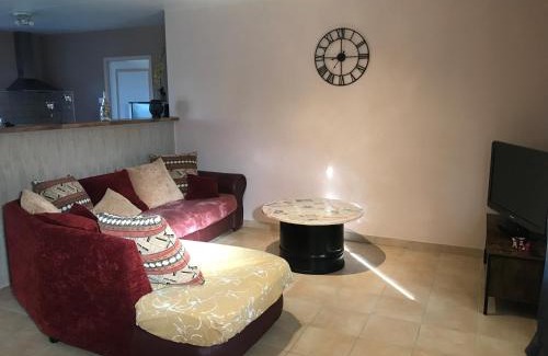 Baladou House | Vacances à Pomié