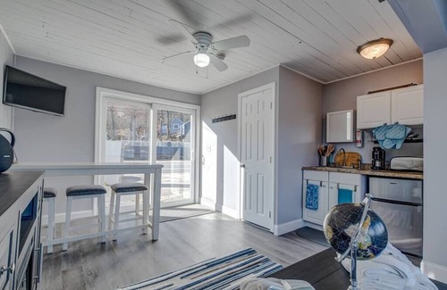 Alton Bay House | Vacanza Sleeps 12 with 3 individual units and 3 Docks steps from the Lake