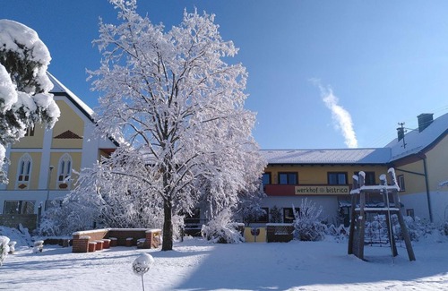 Sankt Michael bei Bleiburg Apartment | Vacation apartment no. 1 "Petzenblick" - Werkhof Bistrica