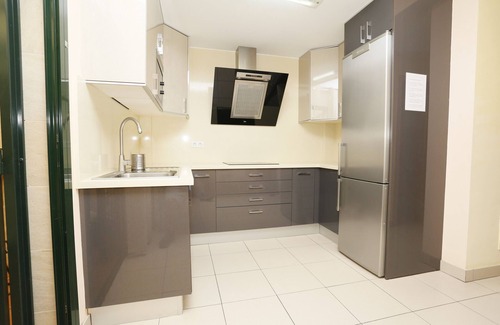 San Fernando Apartment | Vacation 'Masvacation Calle Lanzarote B' with Private Terrace, Wi-Fi and Air Conditioning