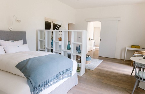 Poertschach am Woerthersee Apartment | Vacation apartment on Lake Wörthersee with garden terrace & private lake access